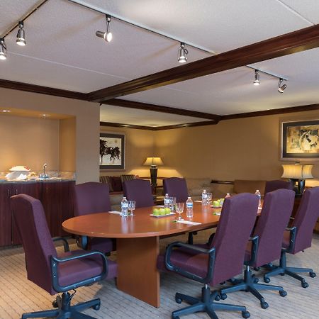 Holiday Inn Cleveland - South Independence By Ihg Zewnętrze zdjęcie