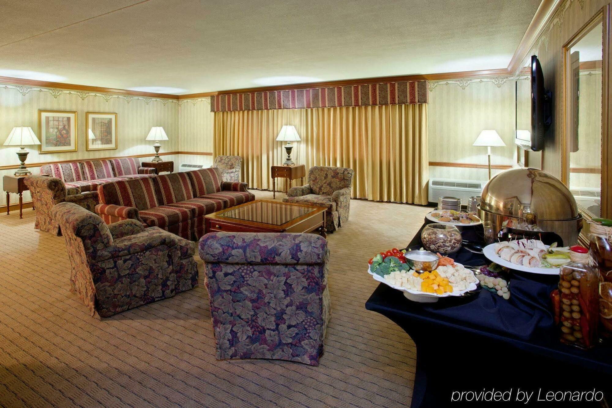 Holiday Inn Cleveland - South Independence By Ihg Zewnętrze zdjęcie
